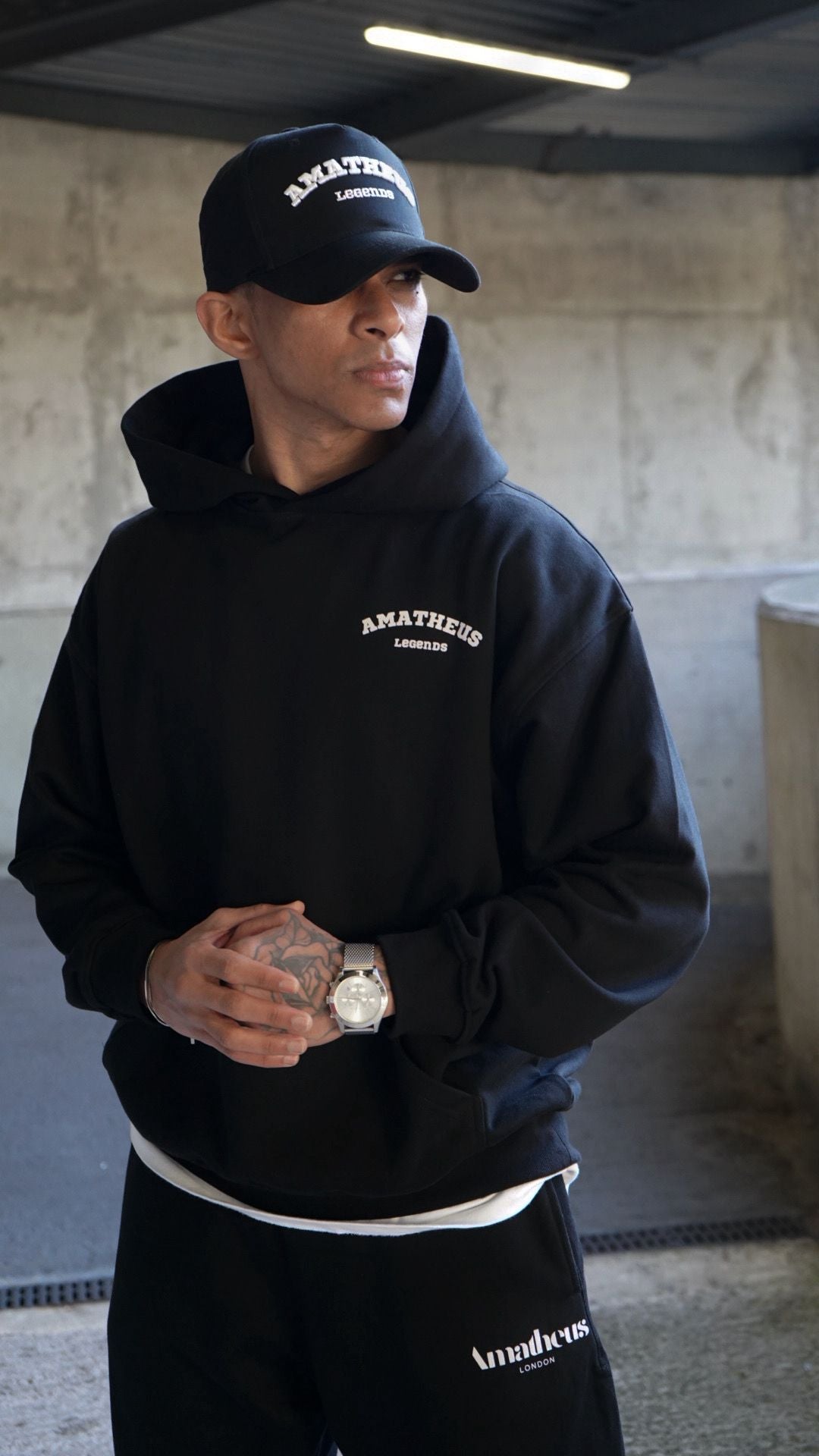 Amatheus Legends Oversize Black Hoodie