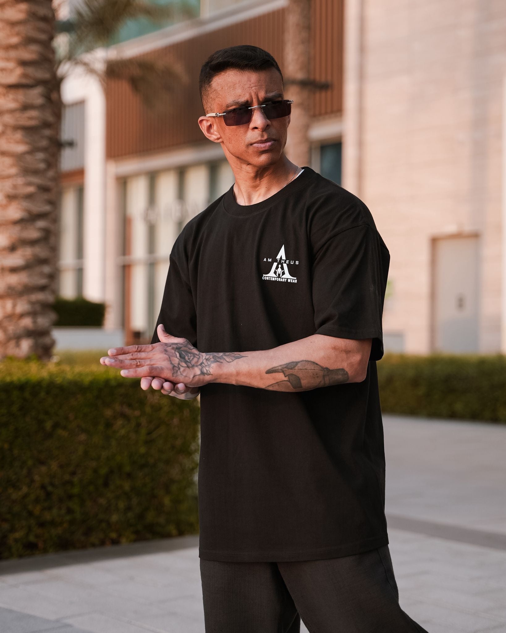 Black underground oversize T-shirt Helios Tee